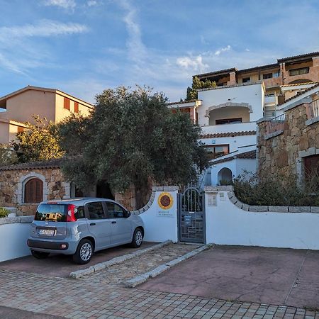 Residenze Il Girasole Aparthotel Golfo Aranci Kültér fotó