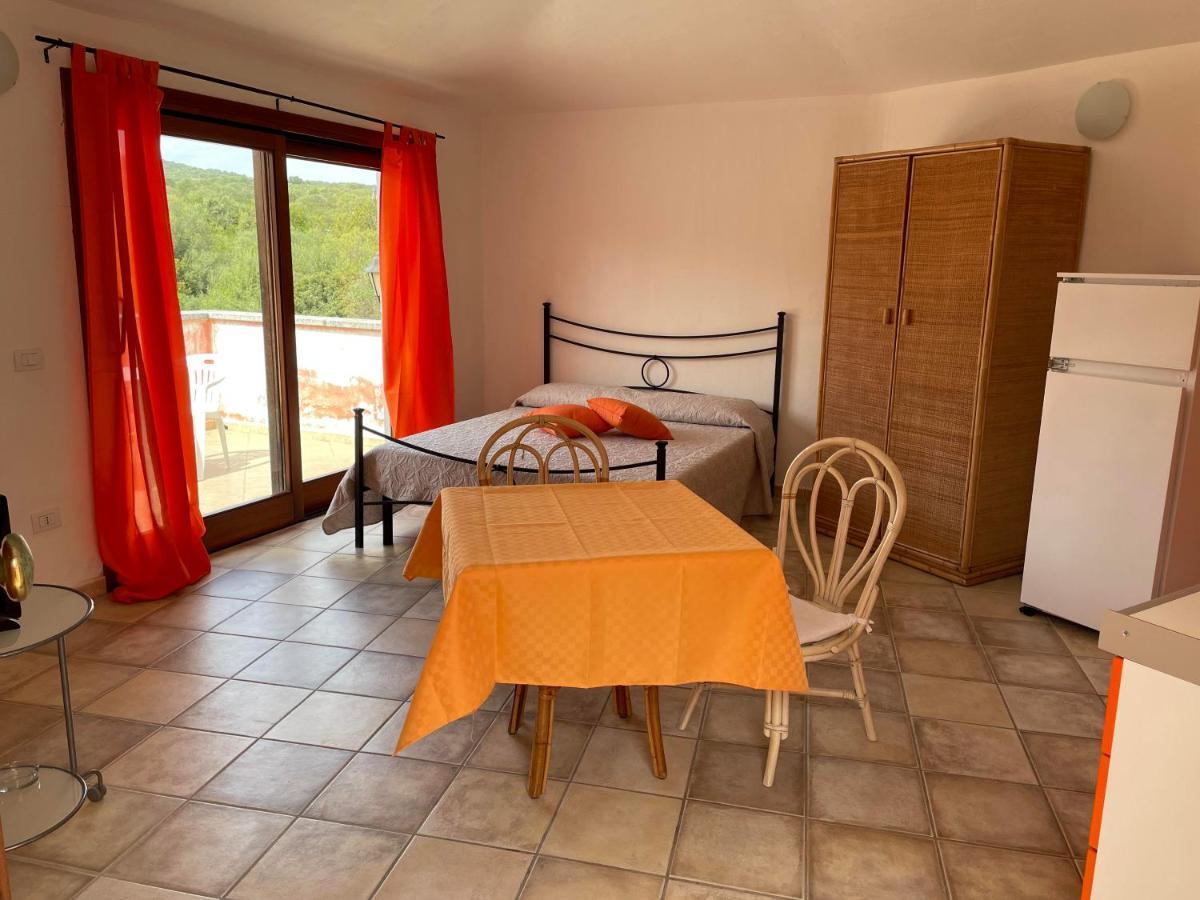 Residenze Il Girasole Aparthotel Golfo Aranci Kültér fotó