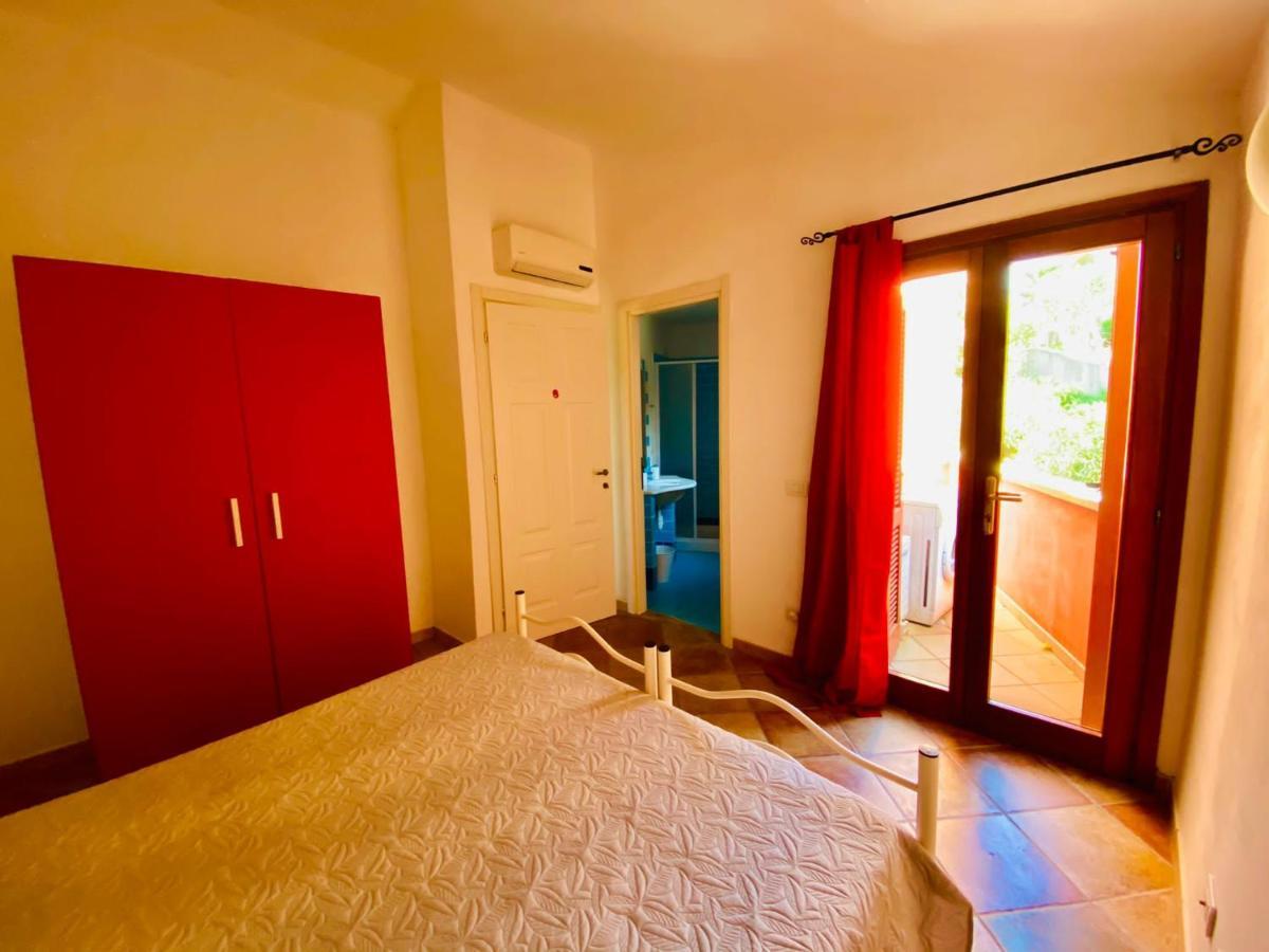 Residenze Il Girasole Aparthotel Golfo Aranci Kültér fotó