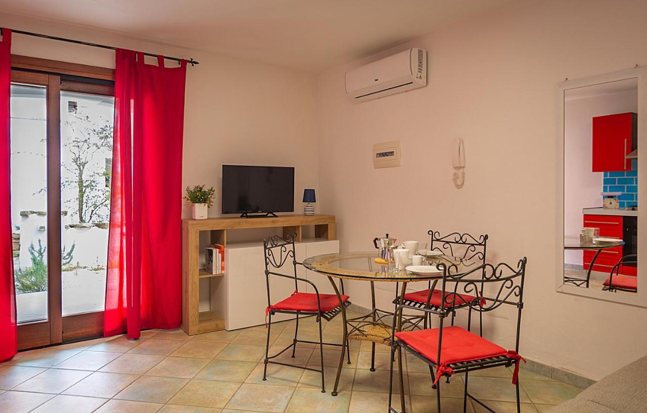 Residenze Il Girasole Aparthotel Golfo Aranci Kültér fotó