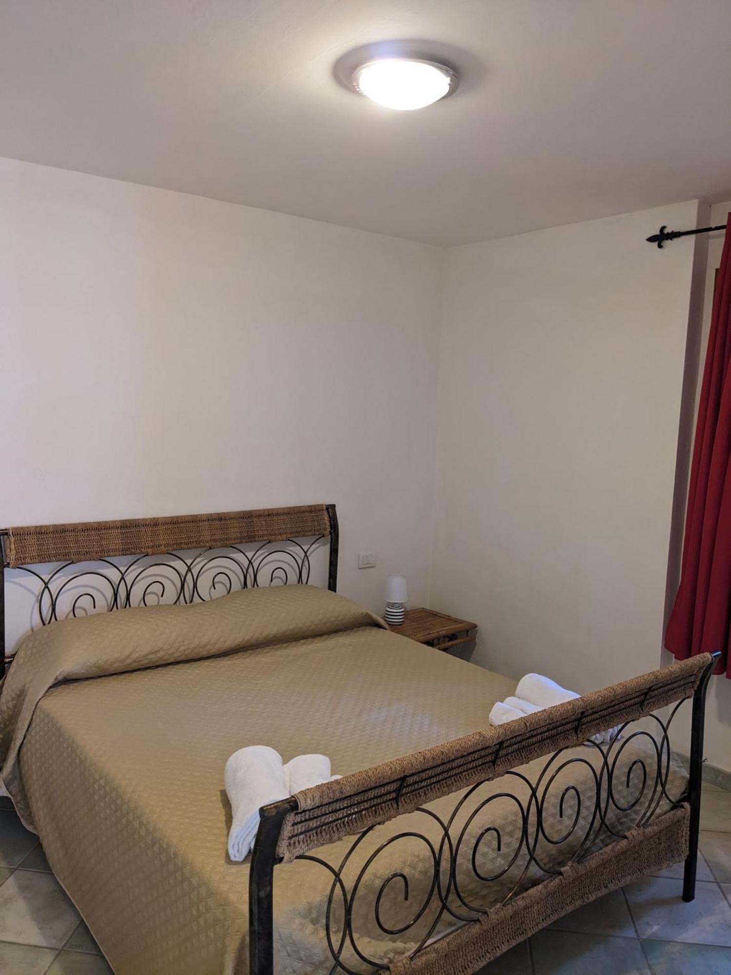 Residenze Il Girasole Aparthotel Golfo Aranci Szoba fotó